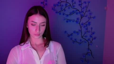 Ariana online show from December 17, 12:34 pm