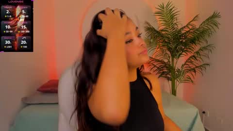 Ariana  online show from November 26, 1:30 pm