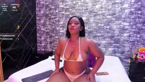 Ariana online show from February 19, 3:49 pm