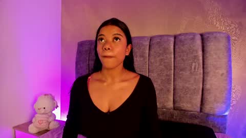 arianna_roxe_ online show from June 23, 9:28 am