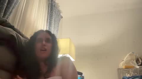 Aria online show from February 18, 4:26 am