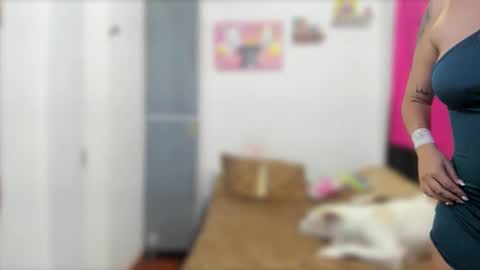 Stephany  online show from February 22, 5:23 am