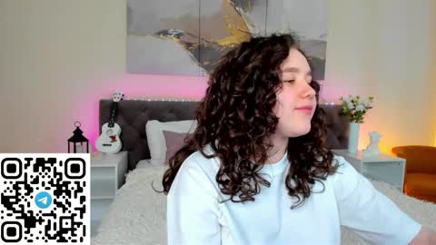 Snapshot of ariella_sol chatting on January 27, 7:24 am Ariella GTM3 Tue Wed Thu Fri Sat 0400 am-1030pm online show from January 27, 7:24 am