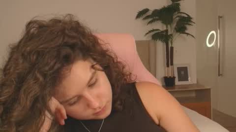 Ariella GTM3  Tue Wed Thu Fri Sat  0400 am-1030pm online show from March 8, 2:04 am