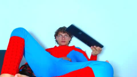 Ariel Aoir online show from April 4, 11:56 pm