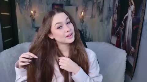 arielsykes online show from November 28, 7:10 pm