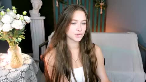 arielsykes online show from June 5, 6:52 am