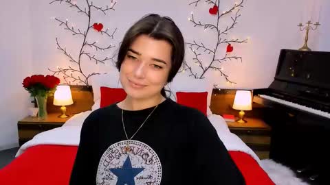 Ari online show from September 18, 9:24 am