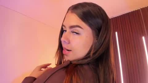  Arianna  online show from April 9, 12:33 pm