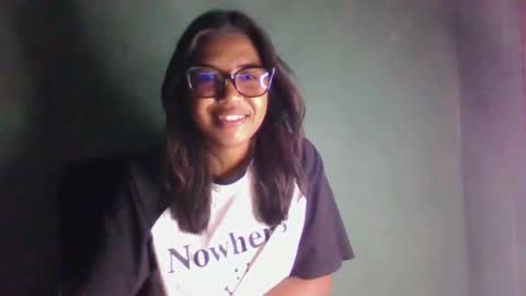 armanda25 online show from April 13, 9:13 am