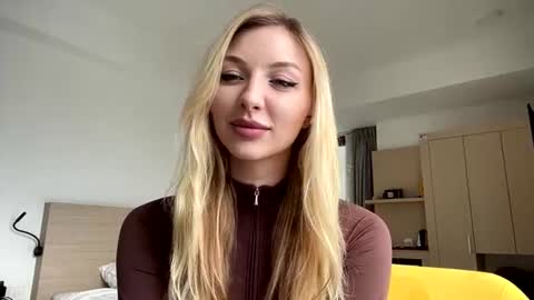 Dina 3 online show from July 1, 10:13 am