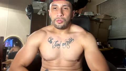 Snapshot of aroddriguezz2020 chatting on September 11, 2:24 am aroddriguezz2020 online show from September 11, 2:24 am