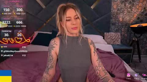 AROLINA online show from November 29, 1:35 am