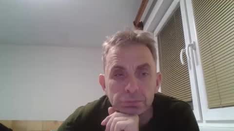 aromannn online show from February 11, 5:28 pm