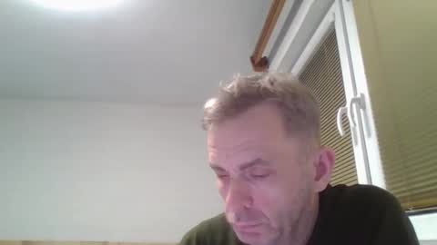 aromannn online show from February 12, 6:33 pm