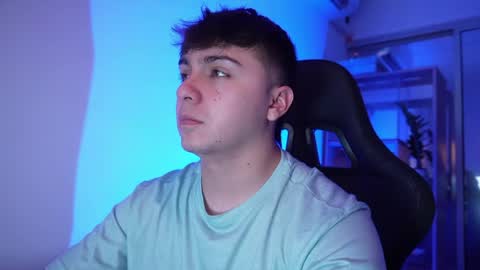 aron__cooper online show from May 19, 2:07 am