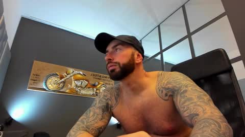 AronGrant online show from February 25, 12:49 pm