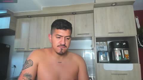 ARON  Independent model  online show from February 19, 8:55 am