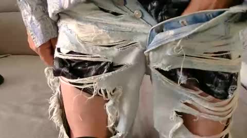 arpinopeer3055 online show from November 24, 10:25 am