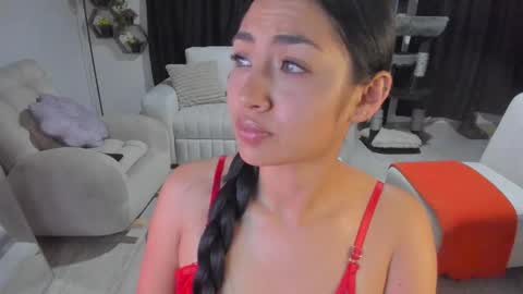 Snapshot of artemis_020 chatting on October 19, 2:16 am FENIX online show from October 19, 2:16 am