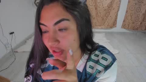 Snapshot of artemis_020 chatting on March 7, 2:15 am FENIX online show from March 7, 2:15 am