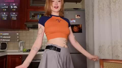 SEE U THURSDAY  online show from December 5, 10:17 pm