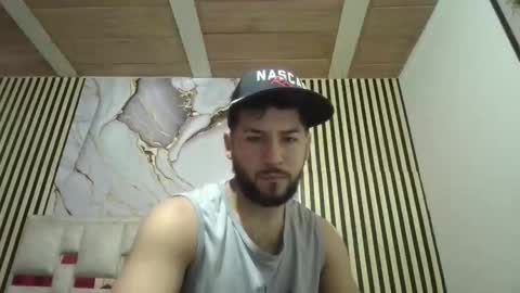 arthur1718 online show from February 6, 2:26 am