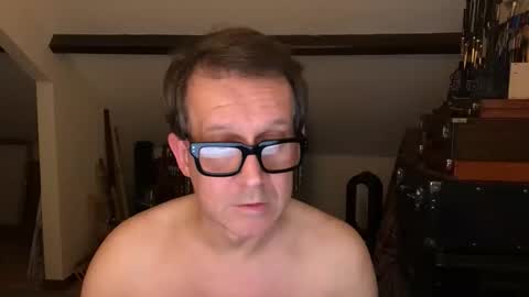 artisterotic online show from February 12, 6:44 pm