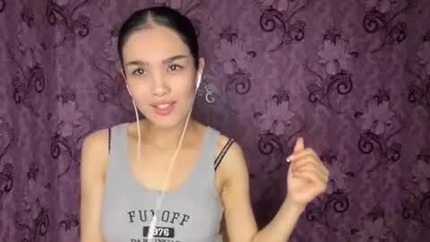 Amina online show from February 7, 7:06 pm