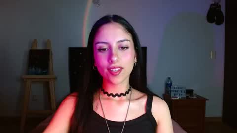 Snapshot of ary_pieerce chatting on February 18, 10:14 pm Independent Model online show from February 18, 10:14 pm
