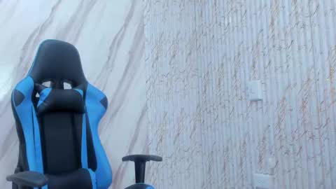 Ana online show from February 2, 6:59 pm