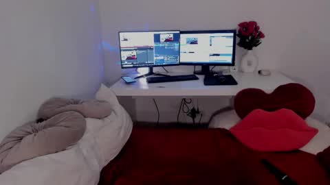 Arianacustom videos available for sale try my special  vibes 112233111222333 private copy at request online show from November 14, 9:33 am