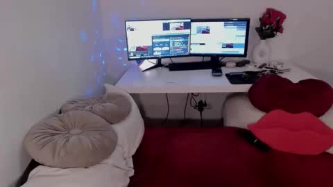 Snapshot of aryahunt chatting on October 5, 8:16 pm Arianacustom videos available for sale try my special vibes 112233111222333 private copy at request online show from October 5, 8:16 pm