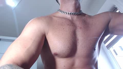 AryanAian1 online show from November 6, 11:35 am