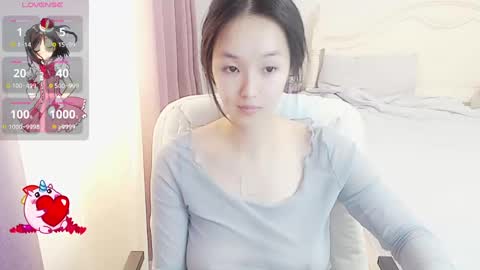 Lily online show from September 25, 3:24 am