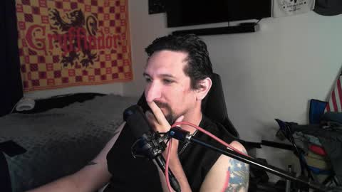Snapshot of asanator101 chatting on October 17, 3:21 am DevilPup75 online show from October 17, 3:21 am