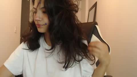 Saray online show from April 12, 2:15 am