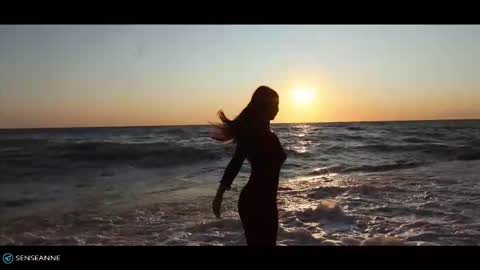 Call me Ann online show from October 19, 7:07 pm