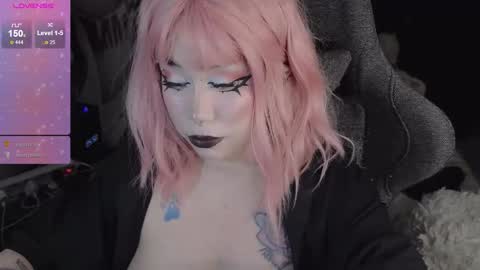 Sasha next stream December 4st  at  0000- 0030 am German time online show from November 13, 11:29 pm