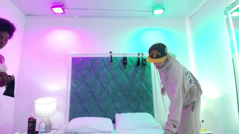 asha_zuri_and_adam online show from April 7, 12:29 pm