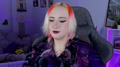 AshleyAshe  online show from February 8, 8:21 pm