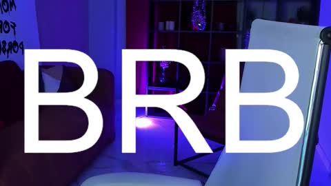 AshleyAshe  online show from February 19, 2:00 am