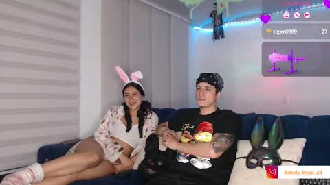 Snapshot of ashely_ryan24 chatting on October 8, 1:02 am Ashley And Ryan online show from October 8, 1:02 am