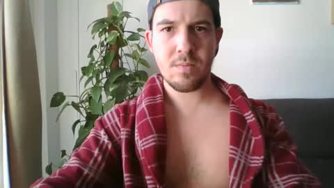 Snapshot of ashiat chatting on December 19, 10:24 am ashiat online show from December 19, 10:24 am