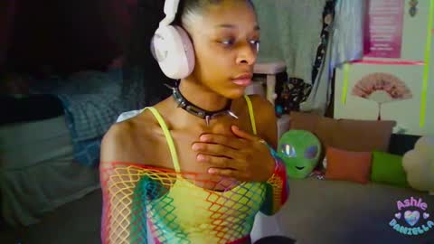 Ashle online show from March 8, 5:28 am