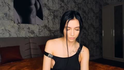 Snapshot of ashleroy chatting on January 4, 2:04 pm veronika online show from January 4, 2:04 pm
