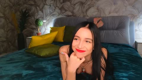 Snapshot of ashleroy chatting on January 14, 3:15 pm veronika online show from January 14, 3:15 pm