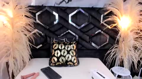 ashley_7777 online show from March 6, 3:13 pm