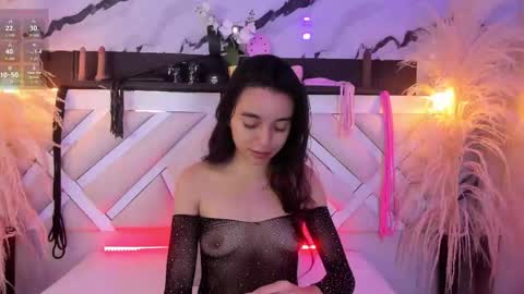 ashley_7777 online show from April 14, 1:36 pm