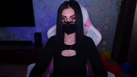   Yasmina   online show from April 7, 4:58 am